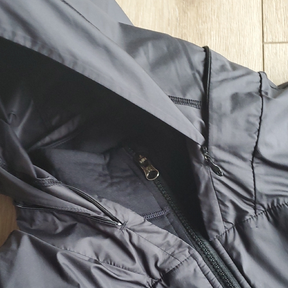 Lululemon Snug Sprinter Jacket Size 8 - Picture 12 of 16